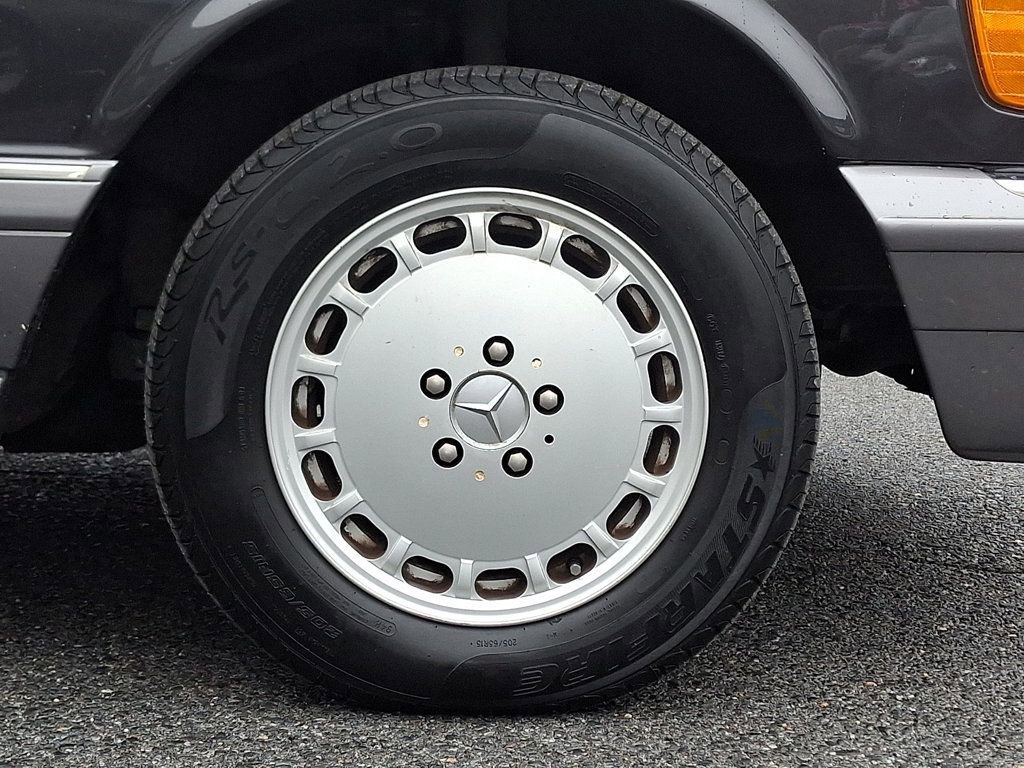 Used 1991 Mercedes-Benz 560 SEC image 11