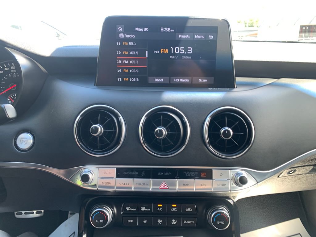 Used 2018 Kia Stinger GT2 w/ Paint Protection Package RWD image 11