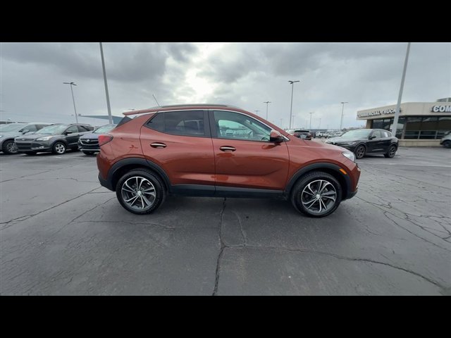 Used 2021 Buick Encore GX Select image 9