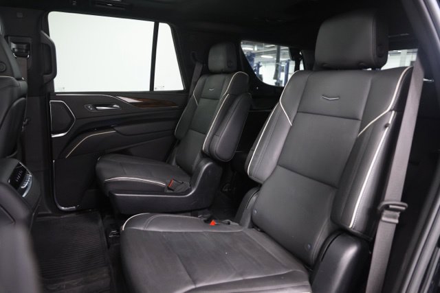Used 2023 Cadillac Escalade Premium Luxury w/ LPO, Floor Liner Package AWD/4WD image 32