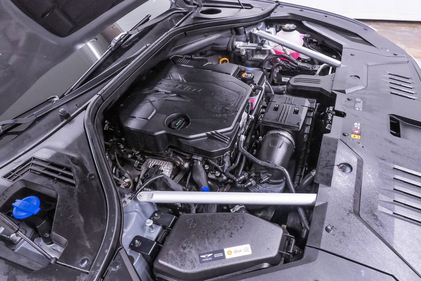 Certified 2023 Genesis GV70 2.5T Advanced w/ Advanced Package image 32