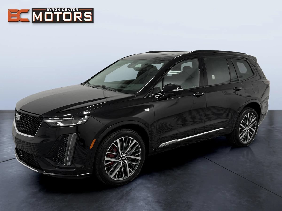Used 2023 Cadillac XT6 Sport w/ Technology Package