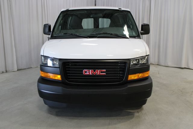 New 2026 GMC Savana 2500 w/ Driver Convenience Package RWD image 26