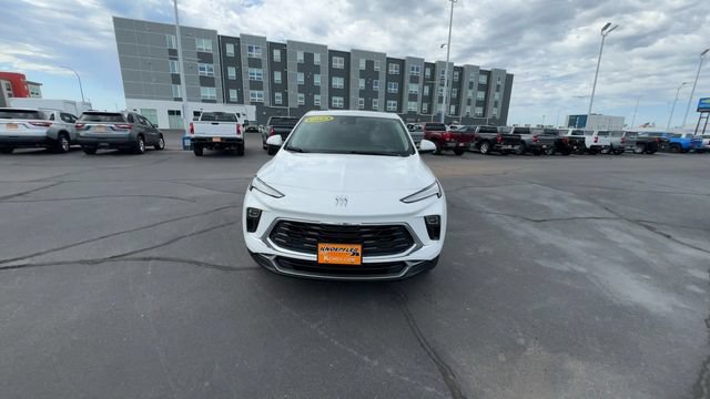 Used 2025 Buick Encore GX Preferred FWD image 3