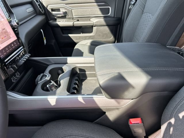 New 2026 RAM 2500 Big Horn AWD/4WD image 28