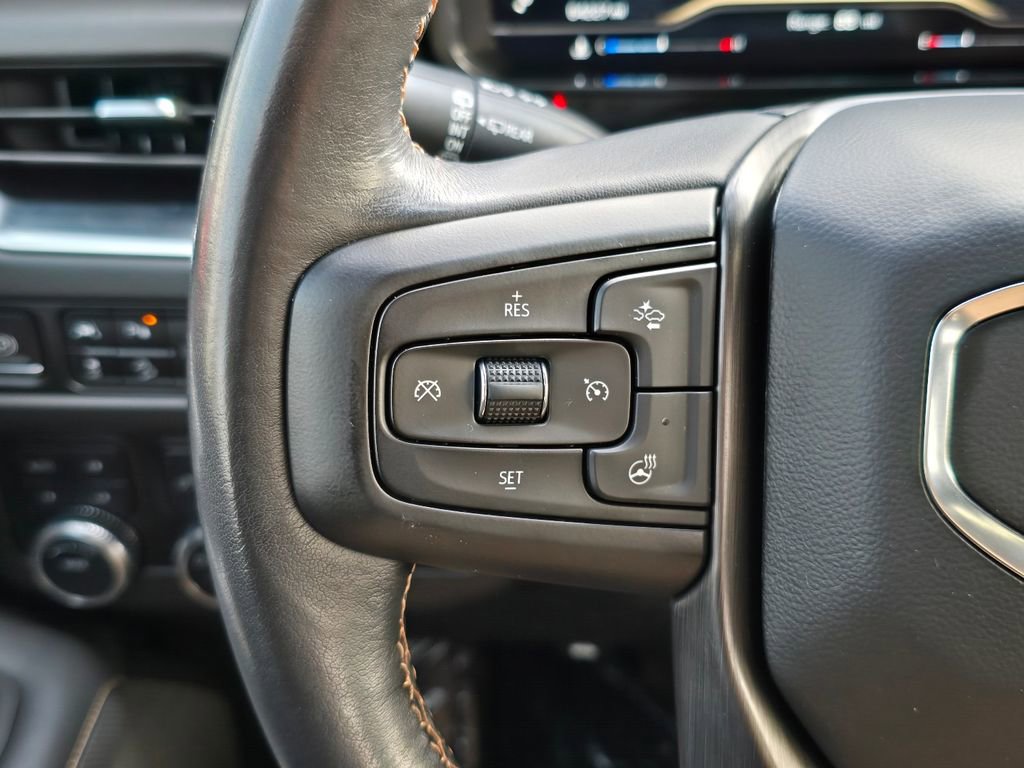 Certified 2022 GMC Yukon AT4 w/ Max Trailering Package AWD/4WD image 21