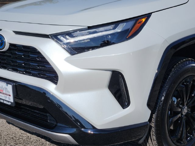 Certified 2023 Toyota RAV4 XSE AWD/4WD image 8