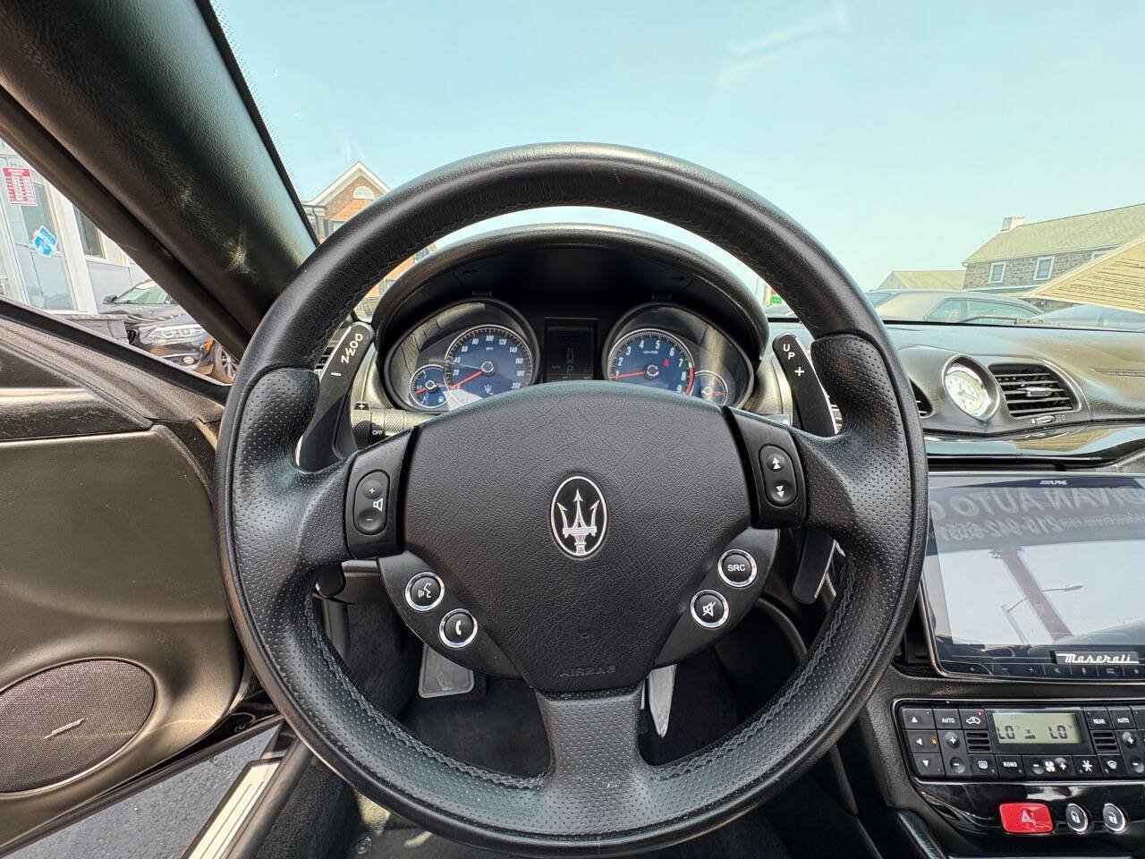 Used 2012 Maserati GranTurismo Convertible RWD image 25