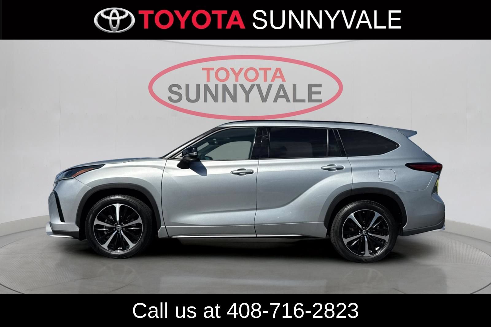 Used 2022 Toyota Highlander XSE AWD/4WD image 6