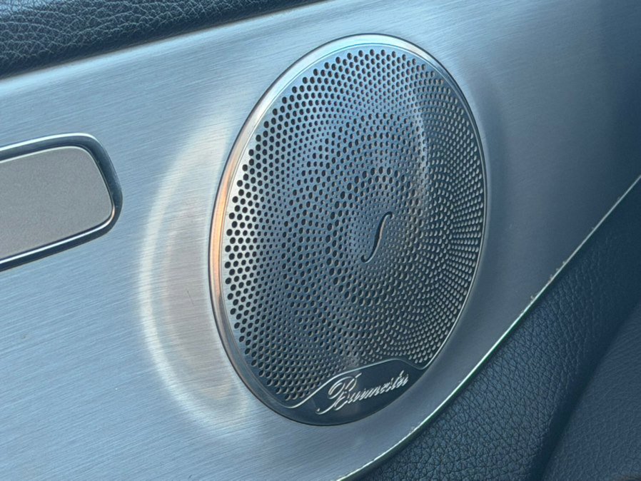 Used 2015 Mercedes-Benz C 300 4MATIC Sedan image 31