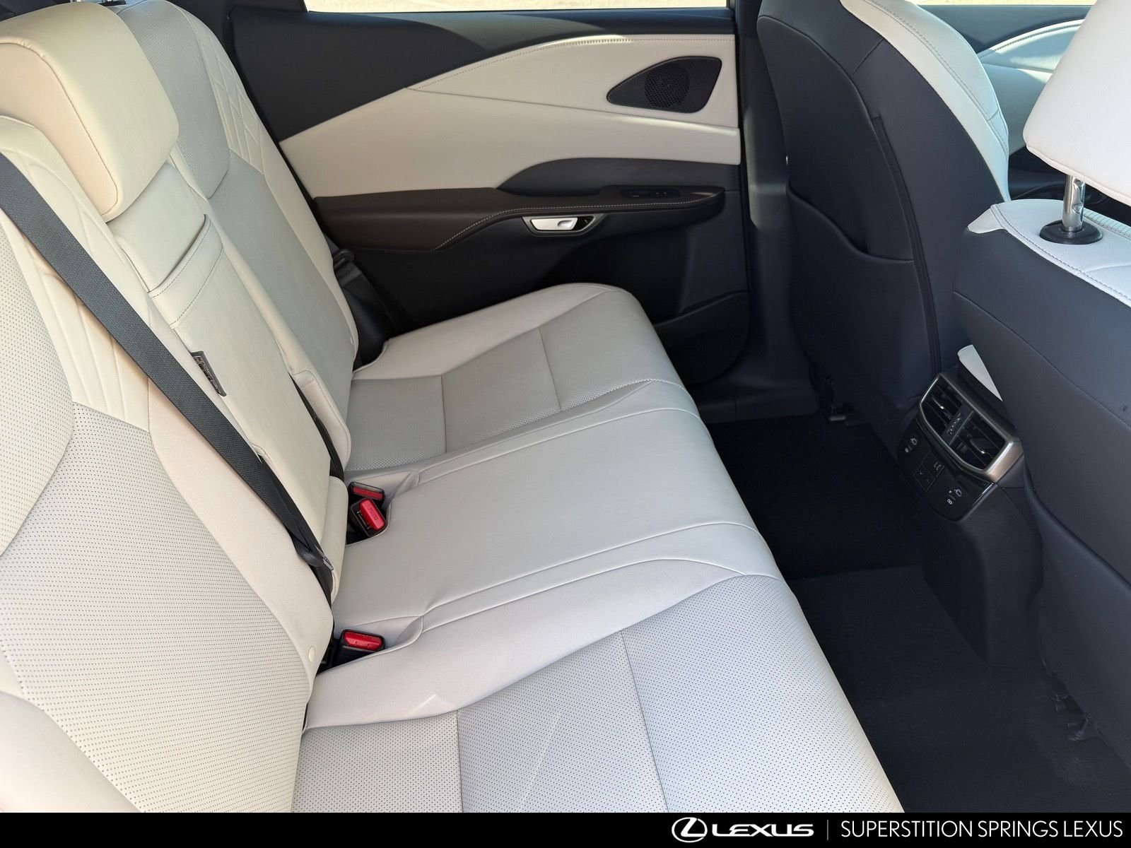 Certified 2024 Lexus RX 350 350 w/ Technology Package image 11