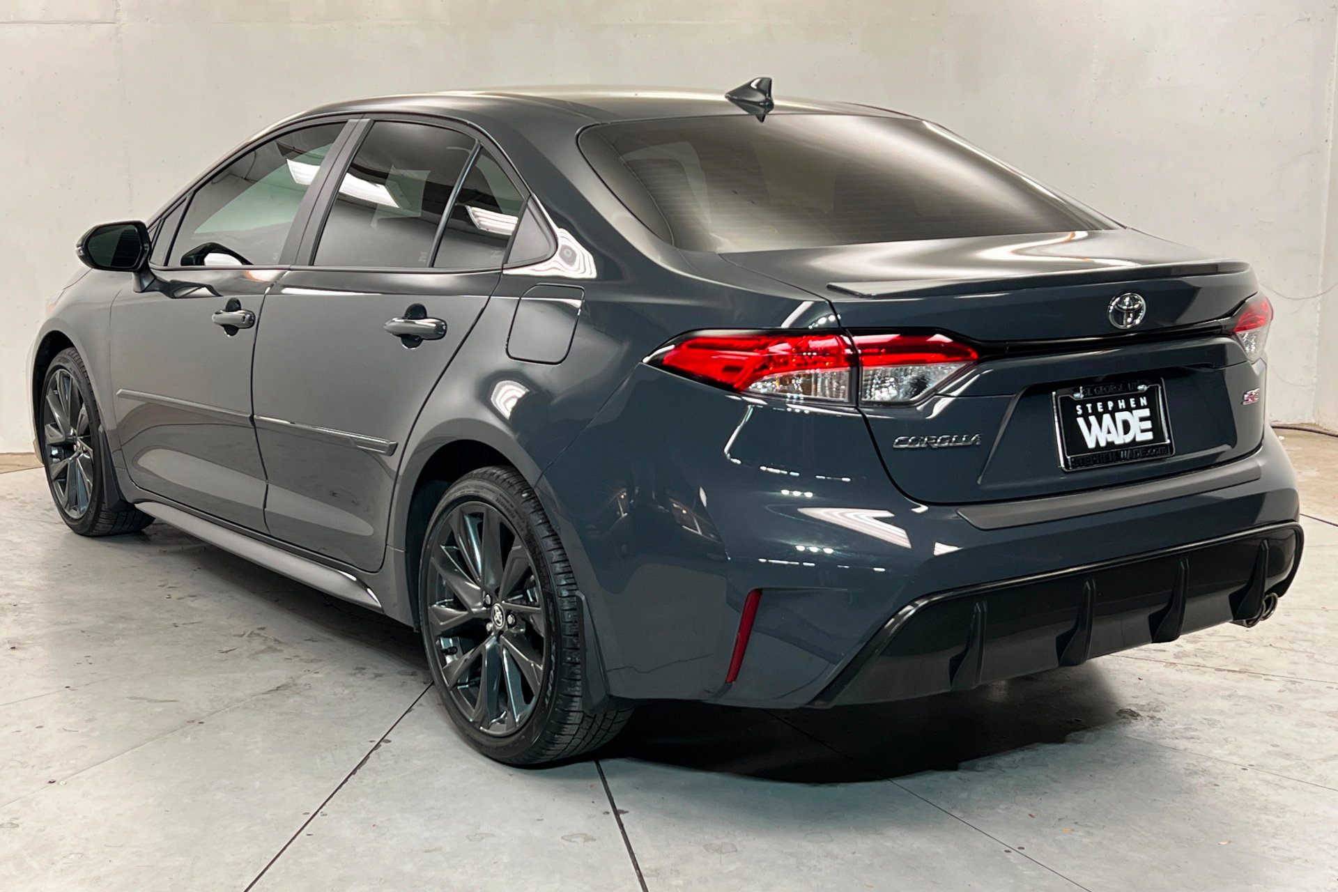 Used 2026 Toyota Corolla SE image 3