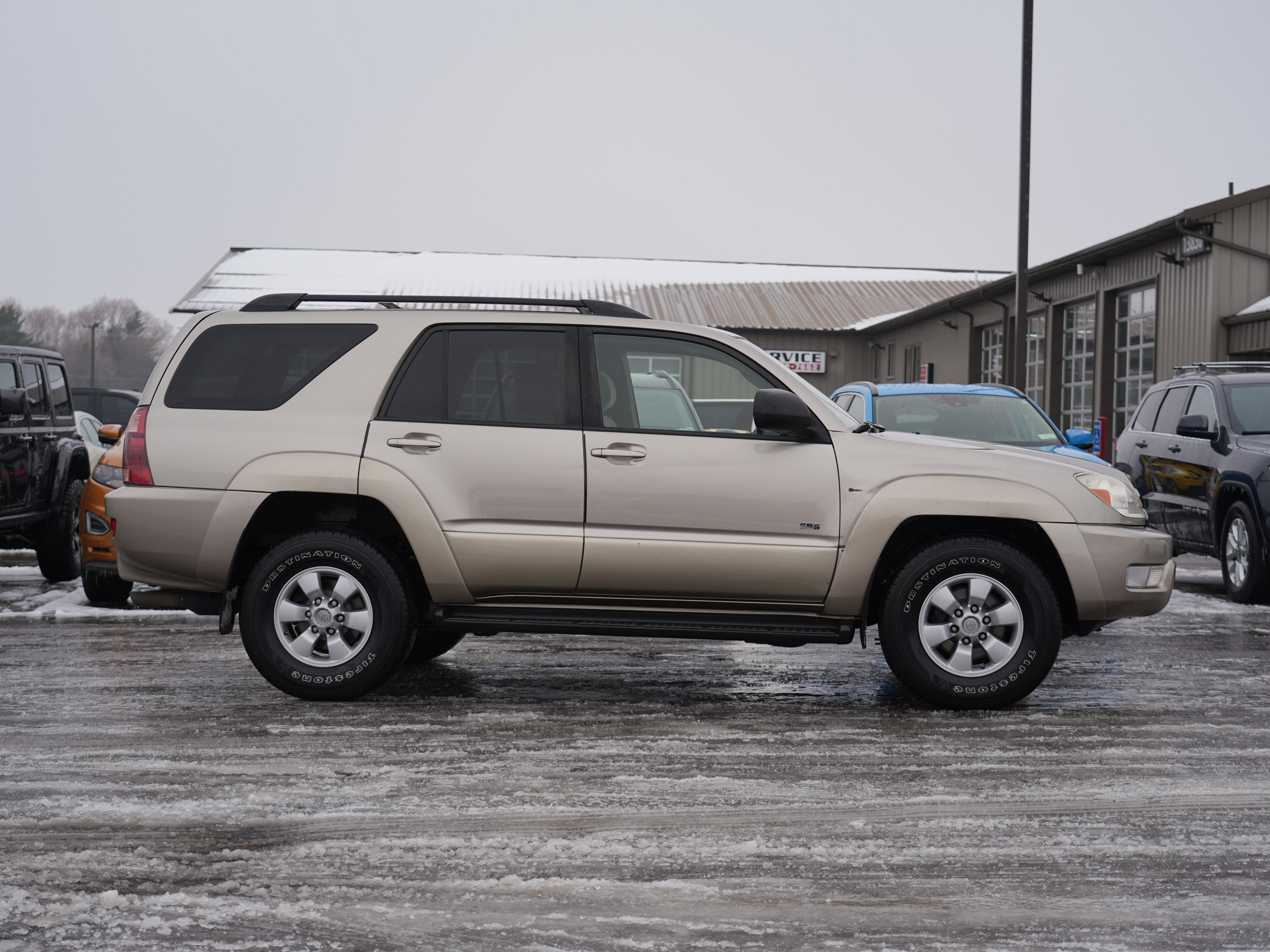 Used 2003 Toyota 4Runner SR5 image 2