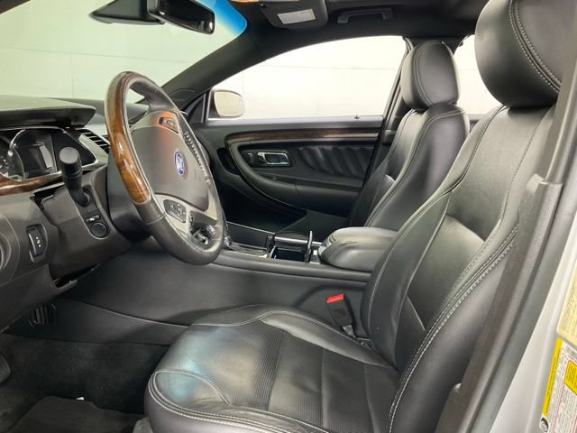 Used 2017 Ford Taurus Limited AWD/4WD image 24