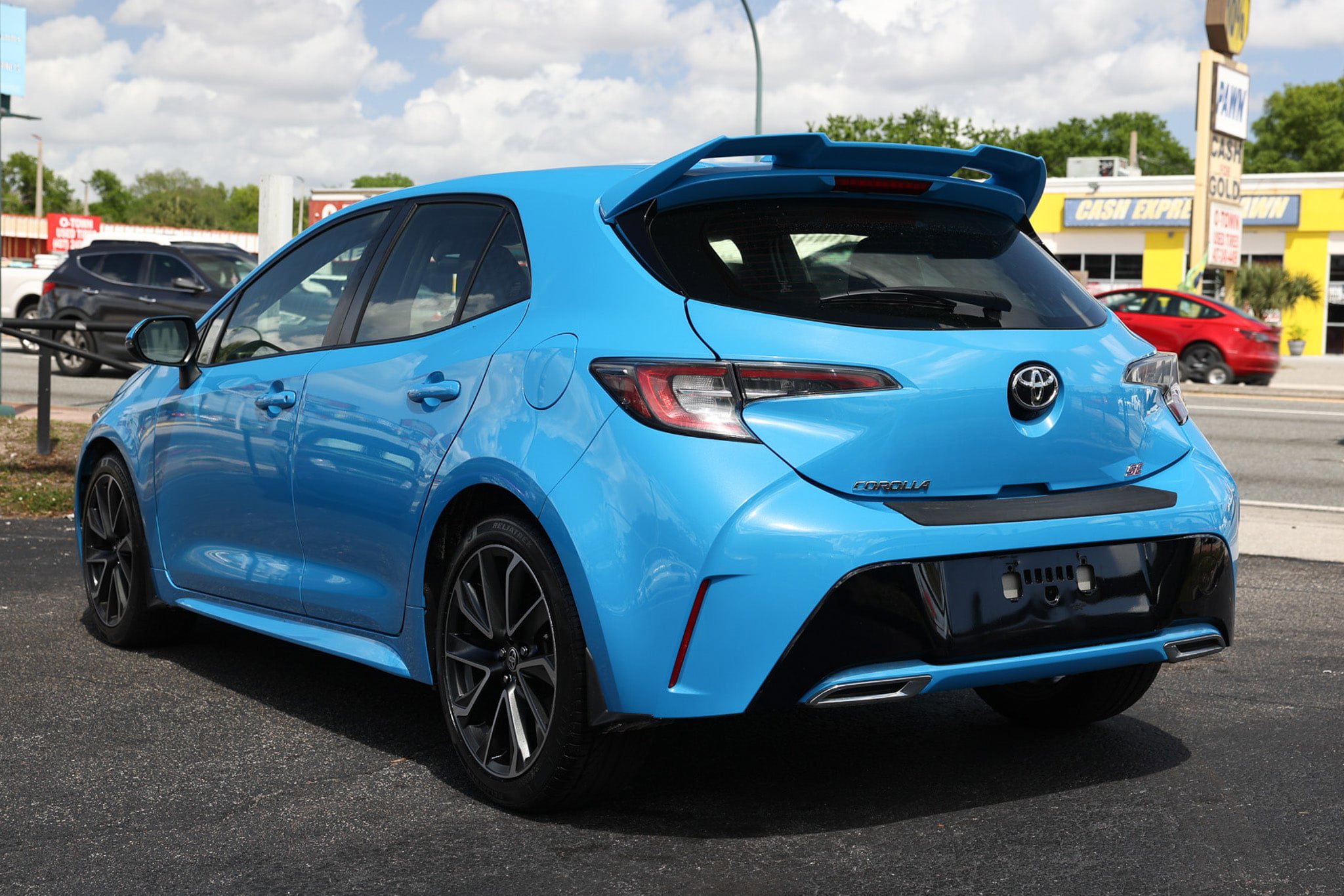 Used 2019 Toyota Corolla SE FWD image 11