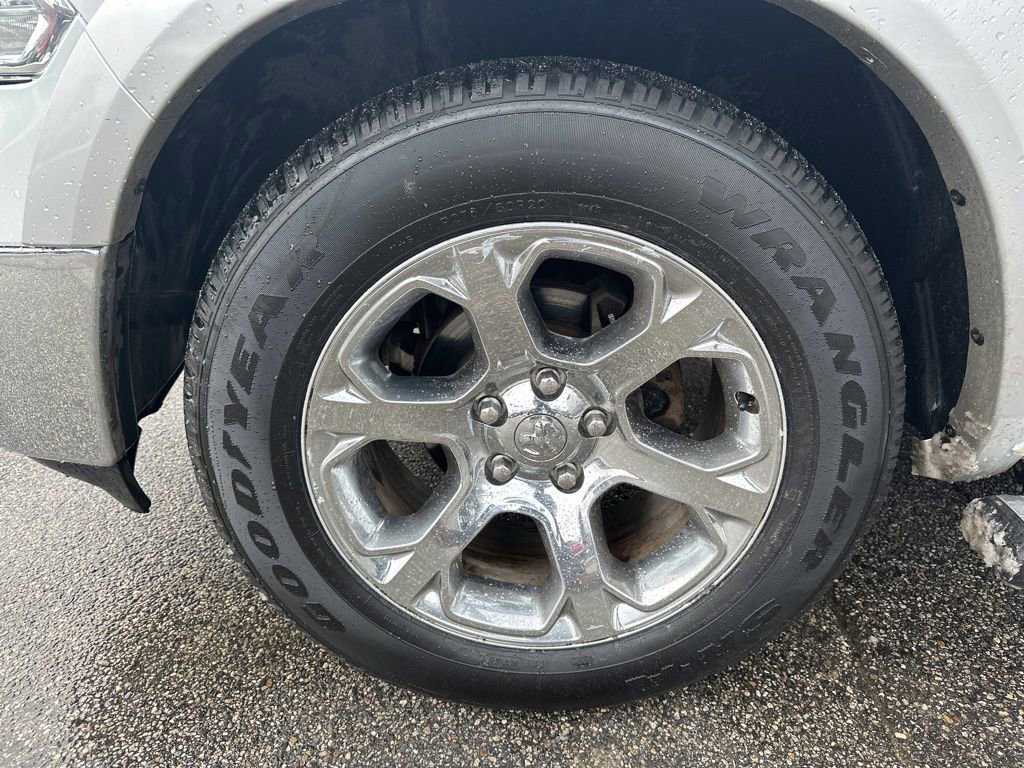 Used 2014 RAM 1500 Laramie image 30