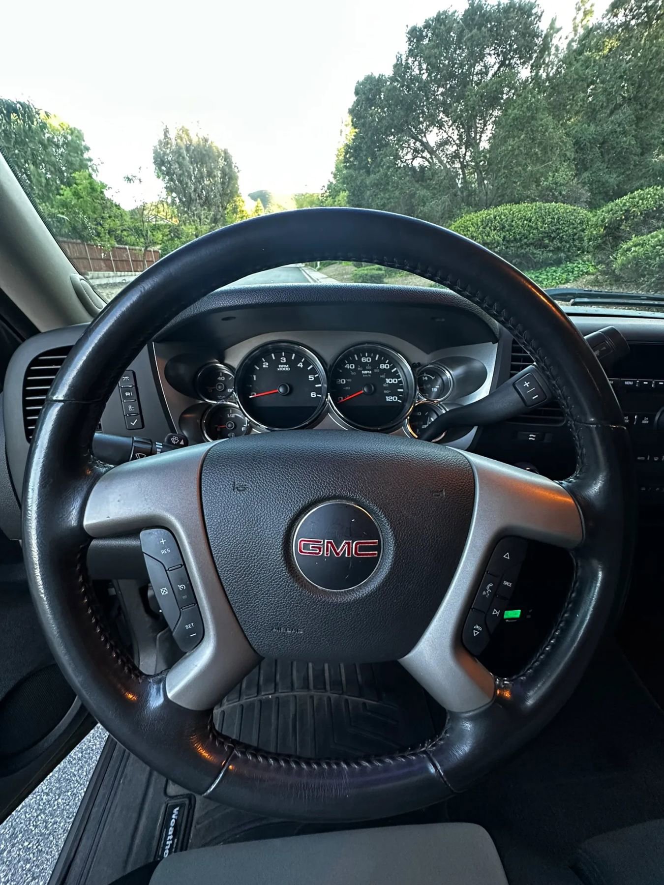 Used 2013 GMC Sierra 1500 SLE w/ Power Tech Package AWD/4WD image 29