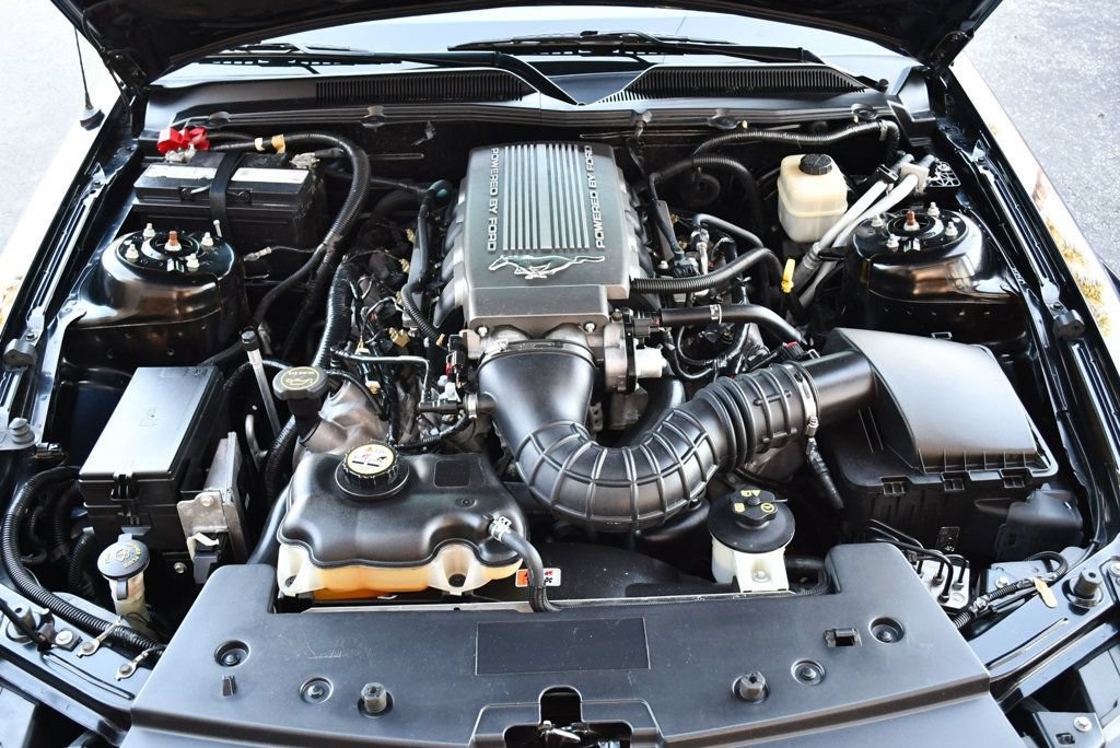 Used 2007 Ford Mustang GT RWD image 72