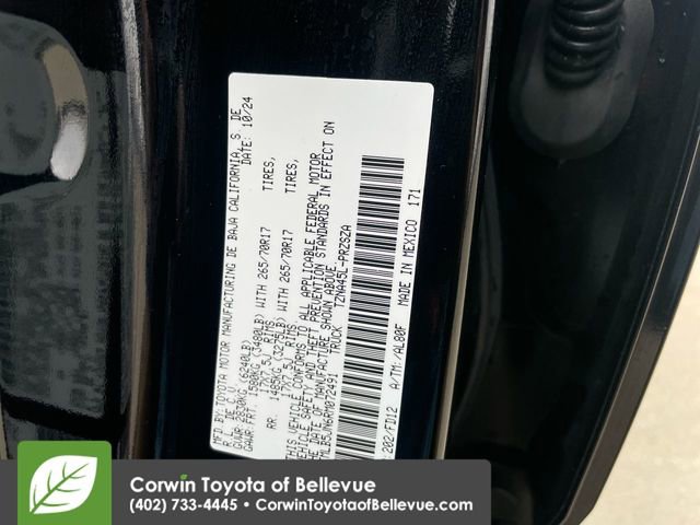 Used 2024 Toyota Tacoma TRD Off-Road image 27