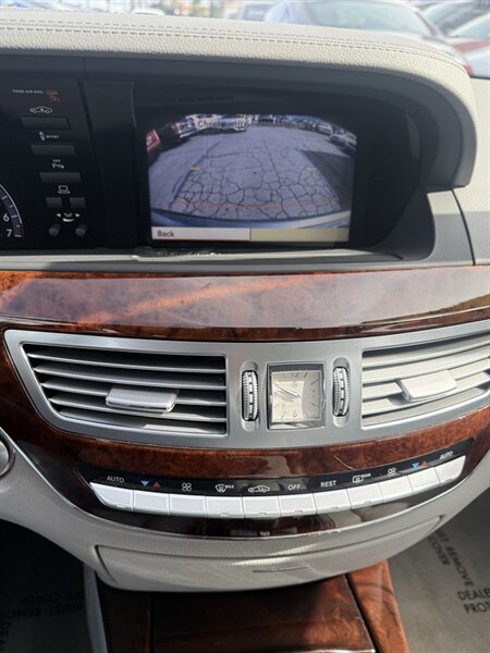 Used 2010 Mercedes-Benz S 550 image 24