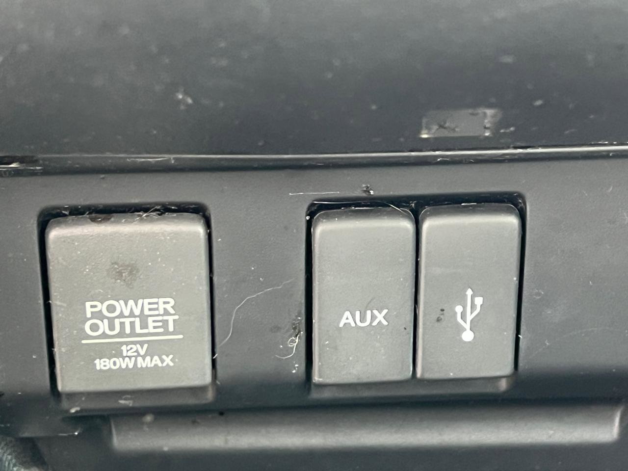 Used 2015 Honda Fit LX image 24