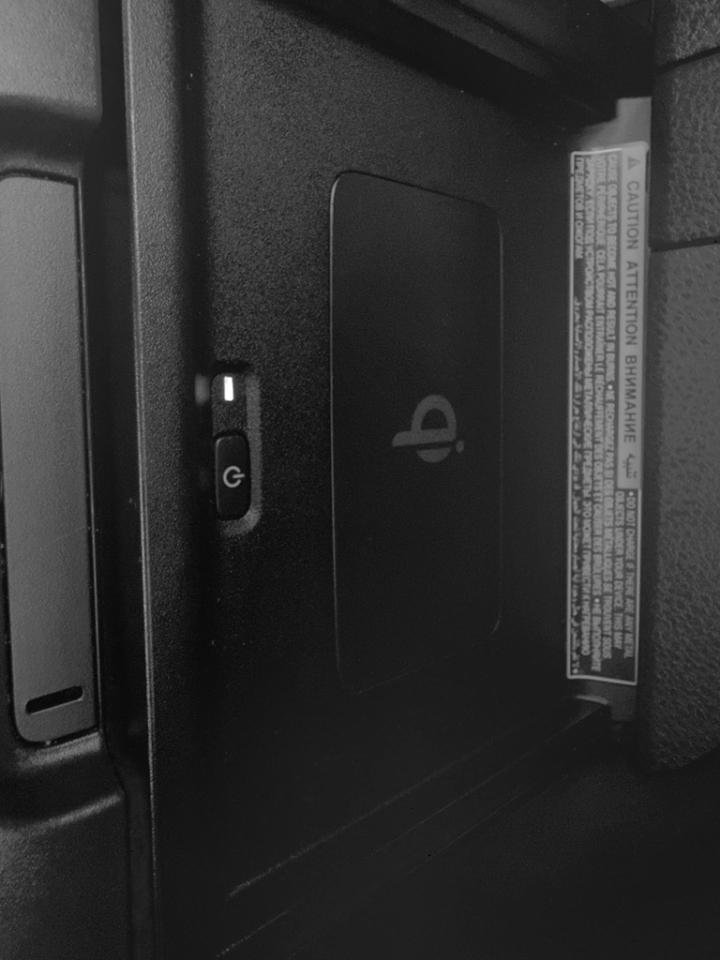 Used 2021 Toyota Camry XSE FWD image 7