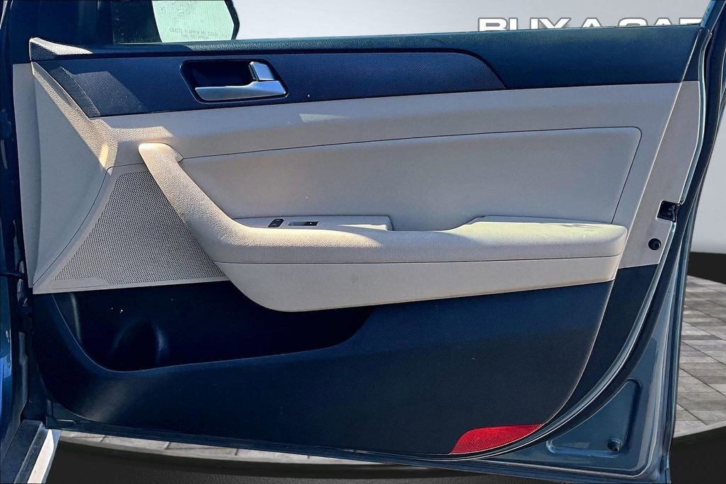 Used 2016 Hyundai Sonata Sport FWD image 15