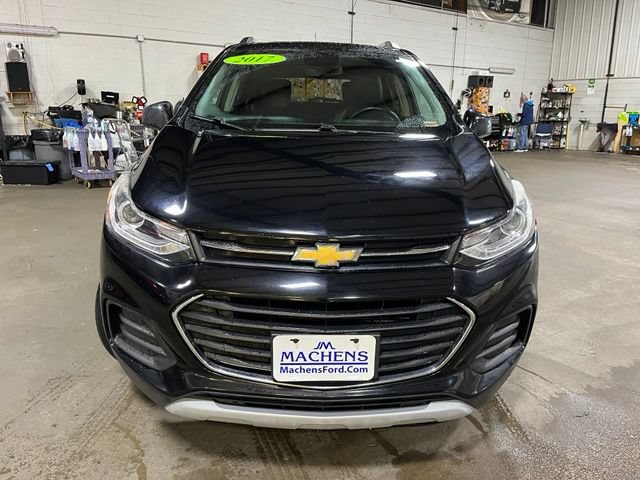 Used 2017 Chevrolet Trax LT w/ LT Convenience Package AWD/4WD image 9