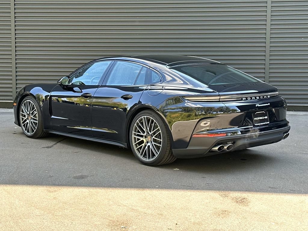 New 2025 Porsche Panamera 4 E-Hybrid AWD/4WD image 3