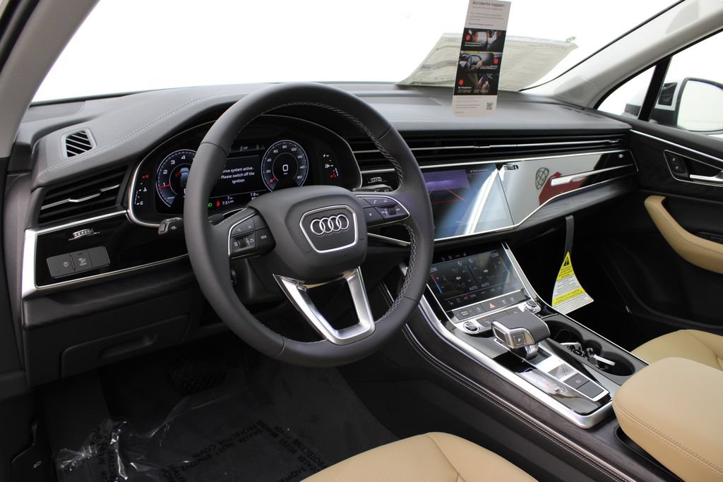 New 2026 Audi Q7 2.0T Premium Plus AWD/4WD image 16