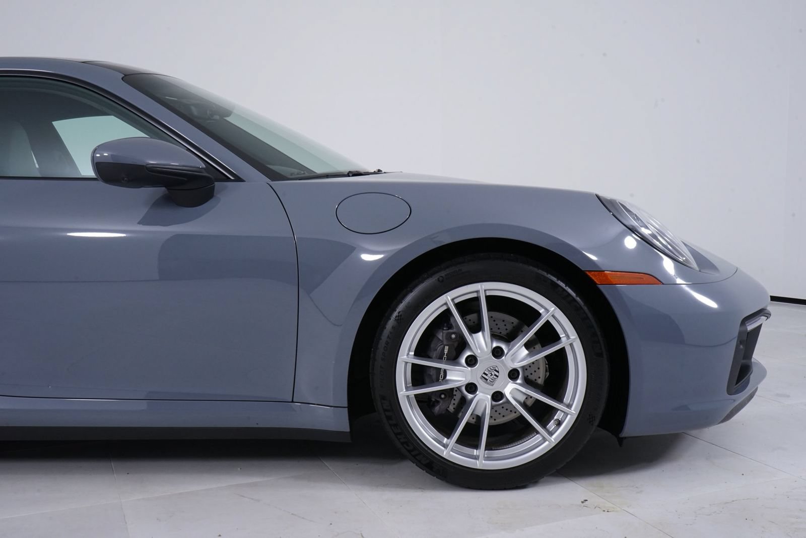 Used 2024 Porsche 911 Carrera RWD image 14