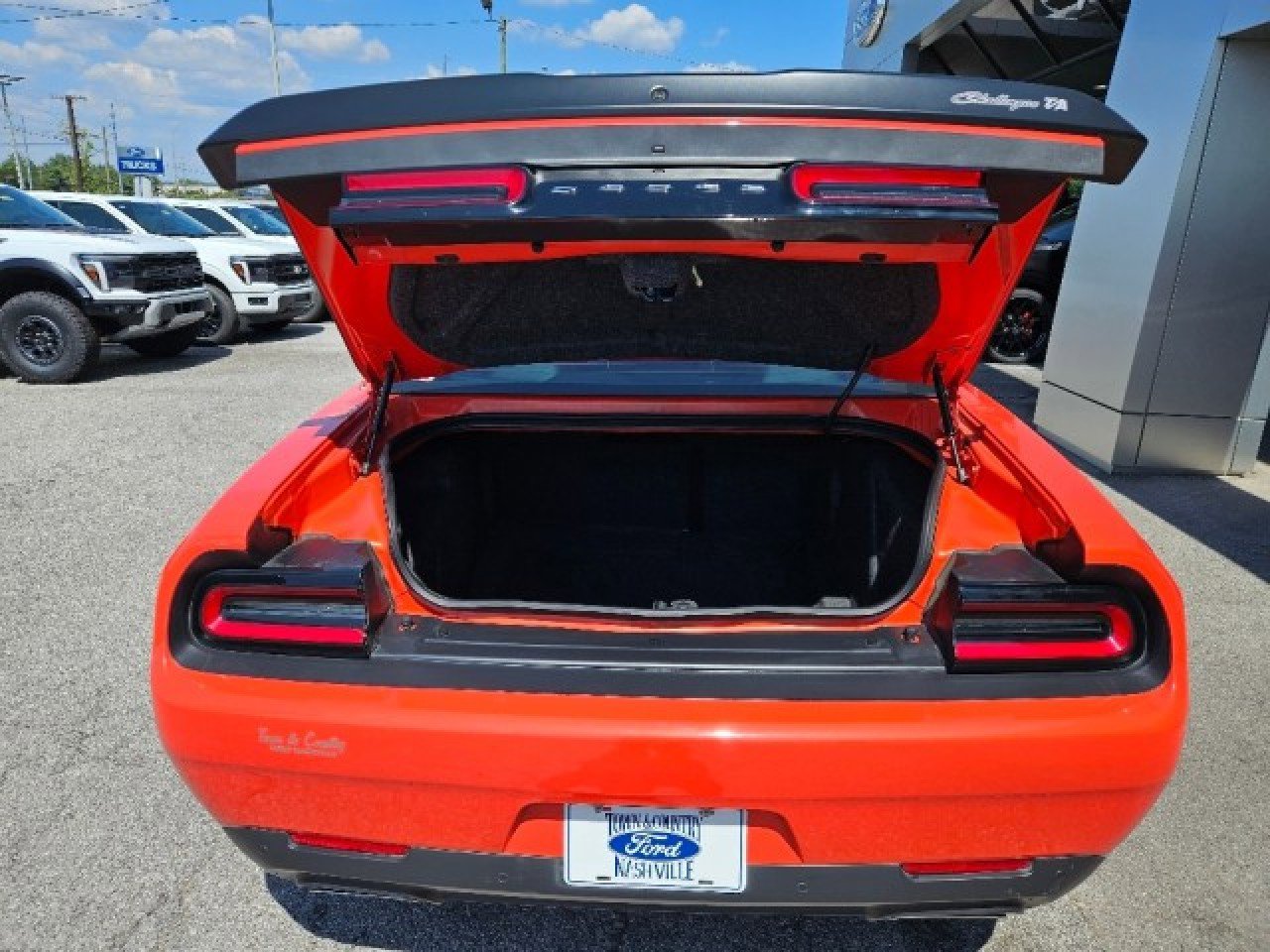 Used 2020 Dodge Challenger R/T Scat Pack w/ T/A Package image 11