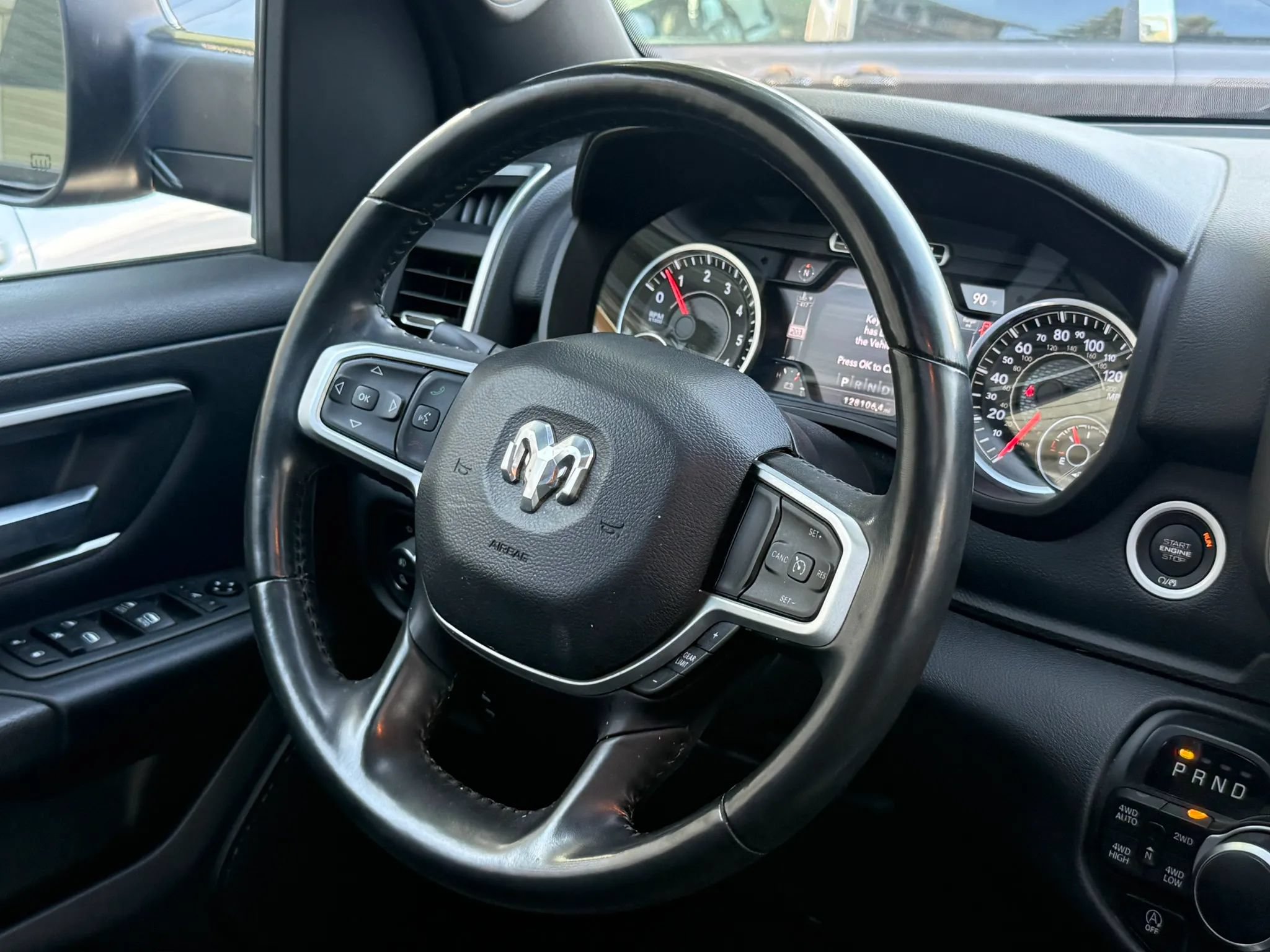 Used 2021 RAM 1500 Big Horn AWD/4WD image 11