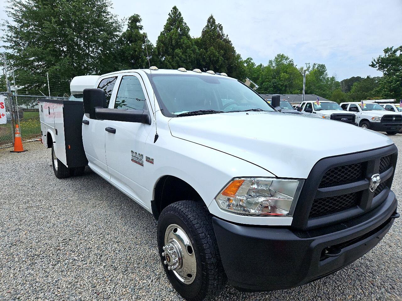 Used 2016 RAM 3500 Tradesman image 7