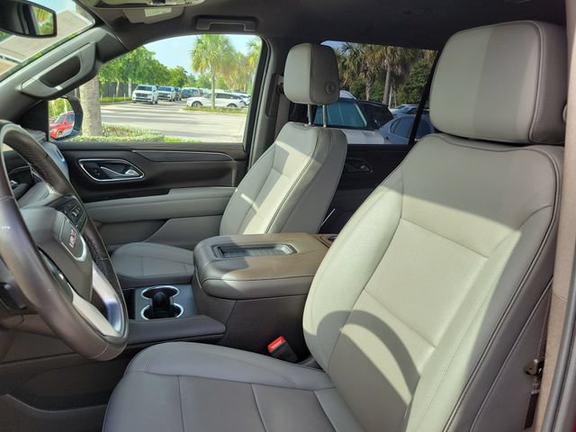 Used 2022 GMC Yukon SLT w/ SLT Luxury Package RWD image 13