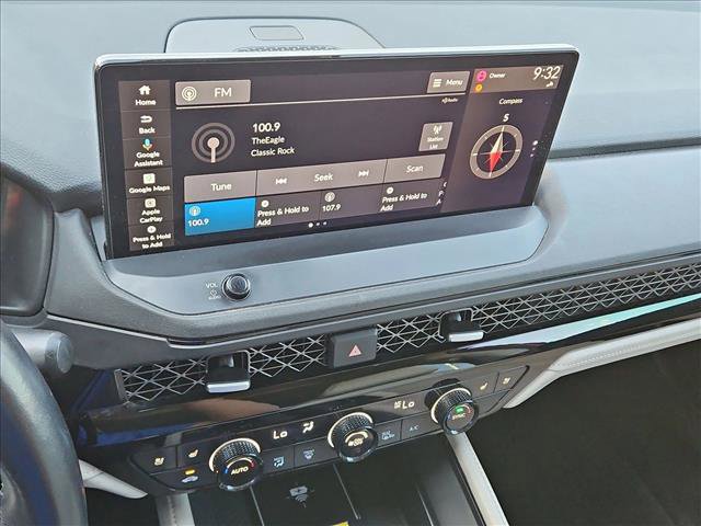 Used 2023 Honda Accord Touring image 14