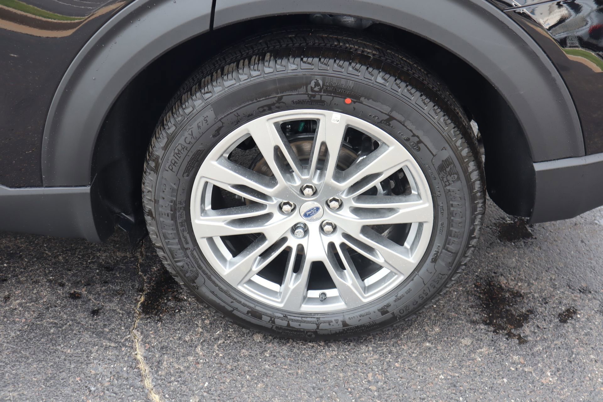New 2026 Ford Explorer Platinum RWD image 21