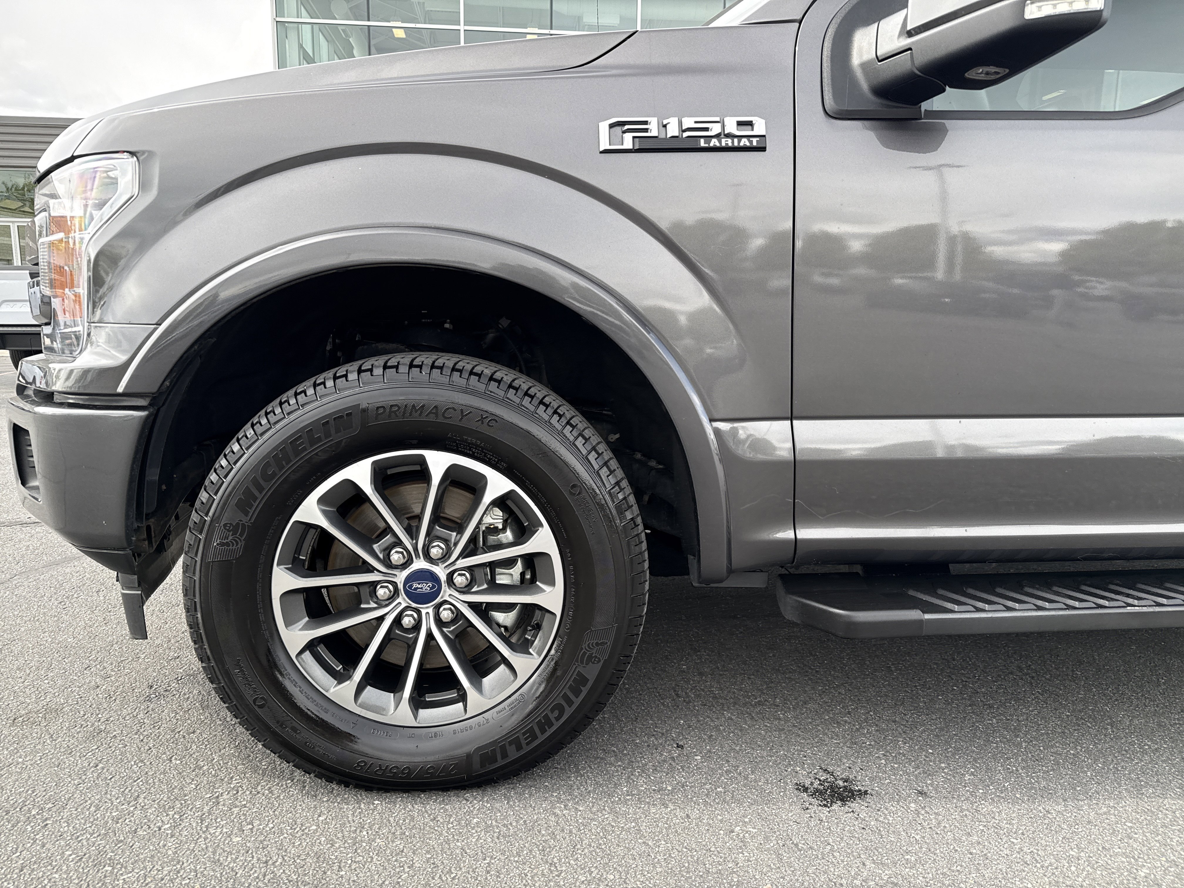 Used 2018 Ford F150 Lariat image 9