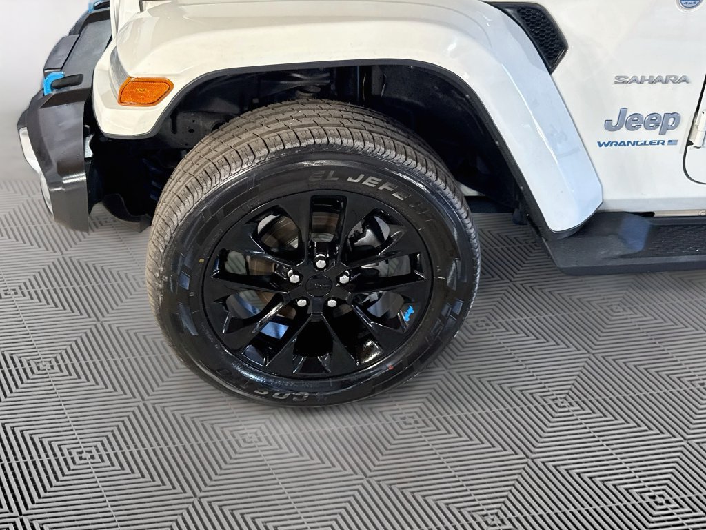 Certified 2023 Jeep Wrangler Unlimited Sahara w/ Cold Weather Group AWD/4WD image 35