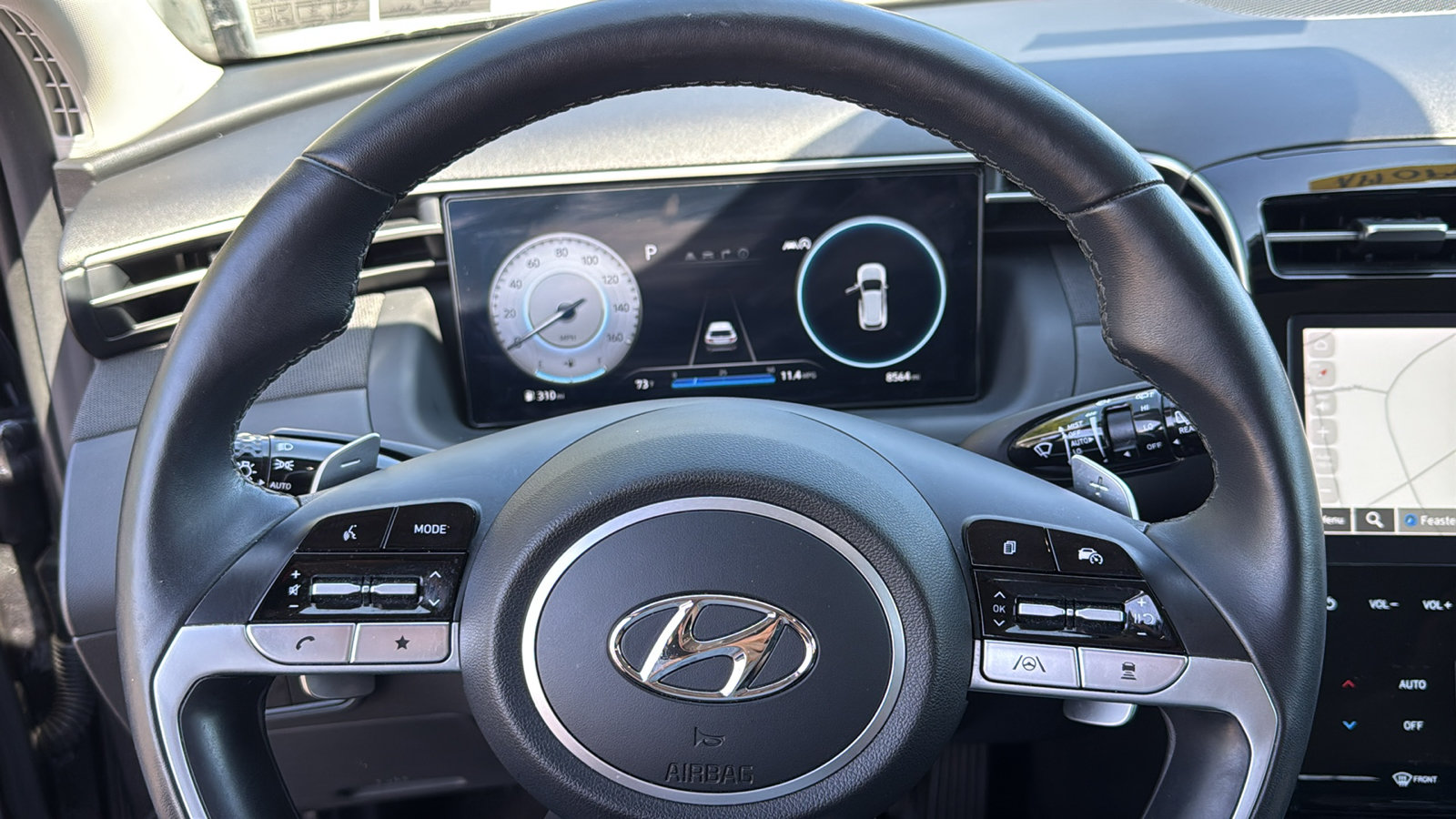 Used 2024 Hyundai Tucson Limited AWD/4WD image 9