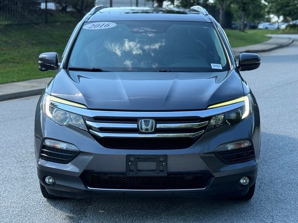 Used 2016 Honda Pilot Touring image 6