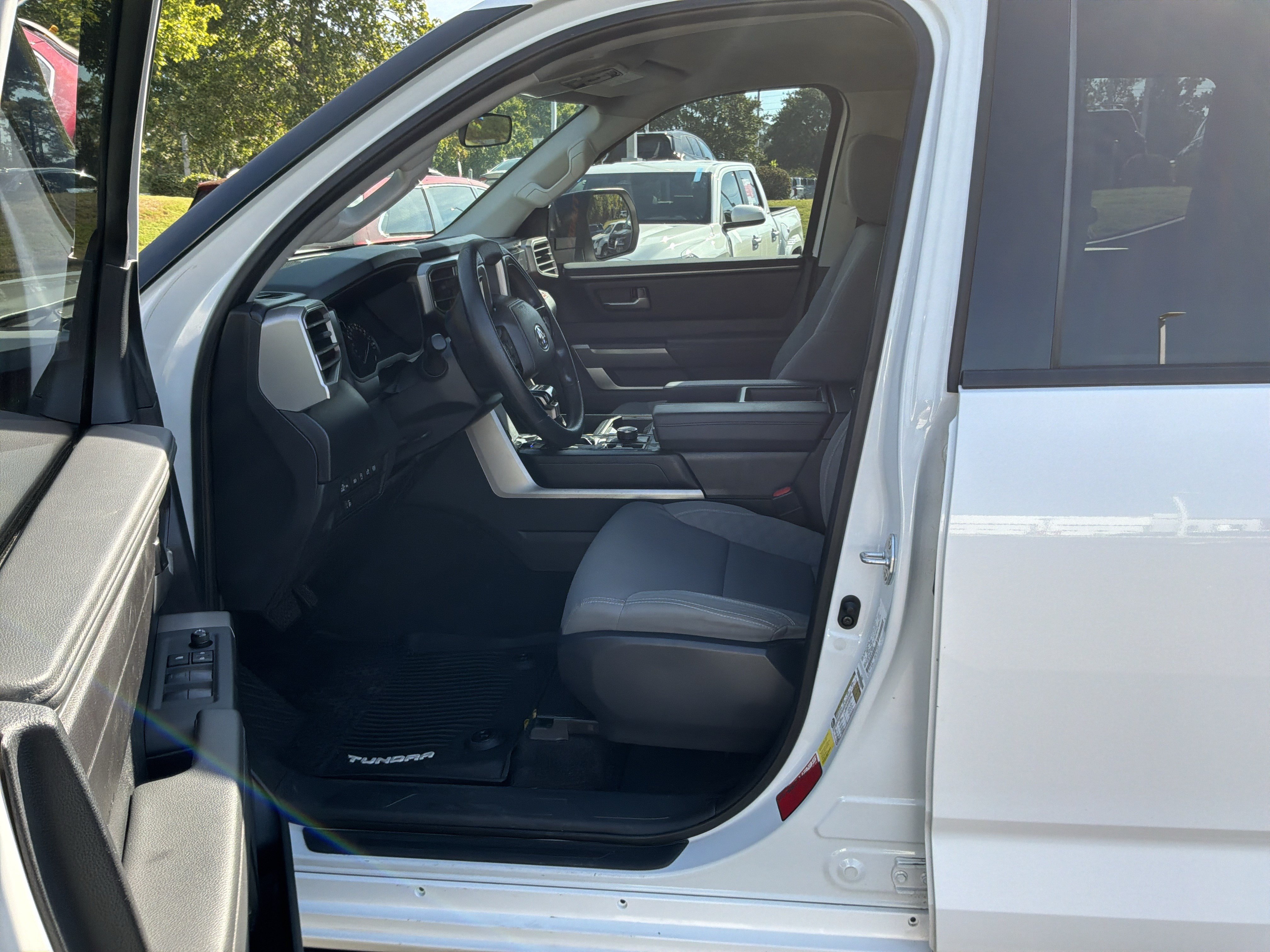 Used 2023 Toyota Tundra SR5 AWD/4WD image 16