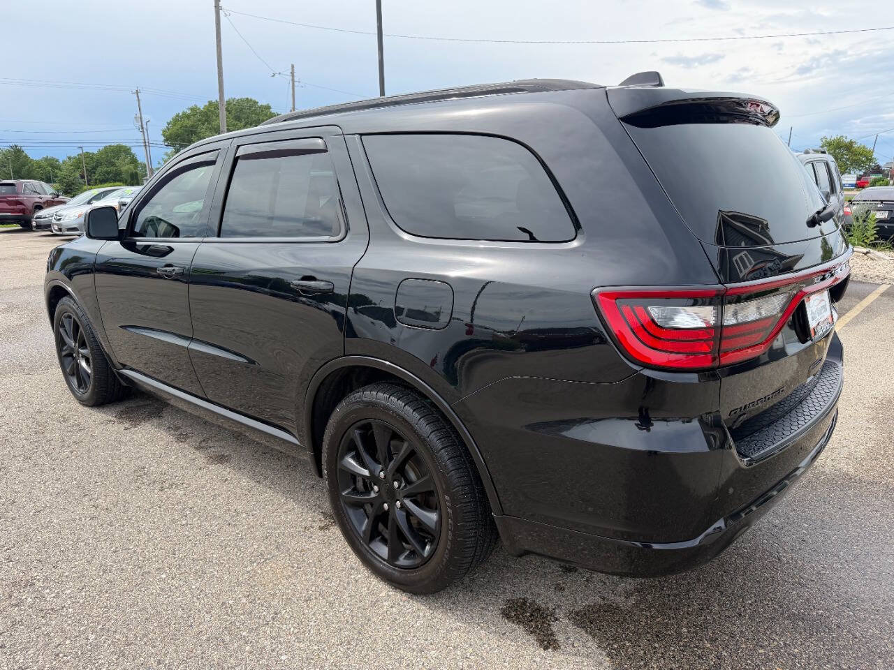 Used 2018 Dodge Durango R/T w/ Technology Group AWD/4WD image 3