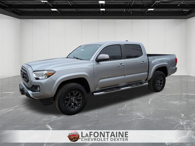 Used 2021 Toyota Tacoma SR5 AWD/4WD image 1
