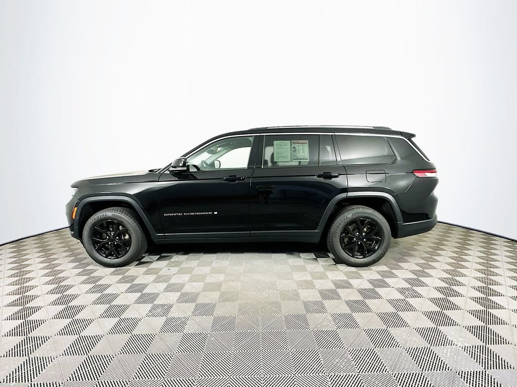 Certified 2023 Jeep Grand Cherokee L Limited AWD/4WD image 7