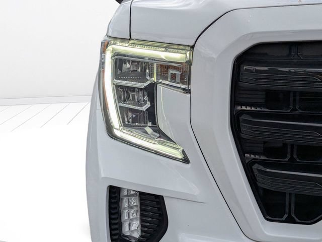 Used 2021 GMC Sierra 1500 Elevation w/ X31 Off-Road Package AWD/4WD image 9