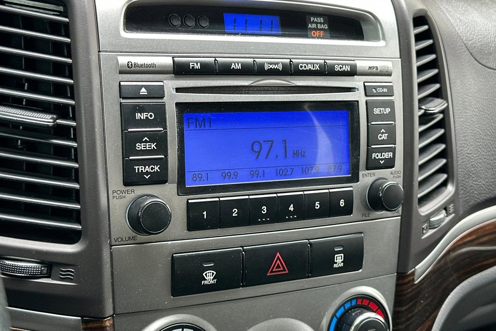 Used 2011 Hyundai Santa Fe GLS FWD image 23