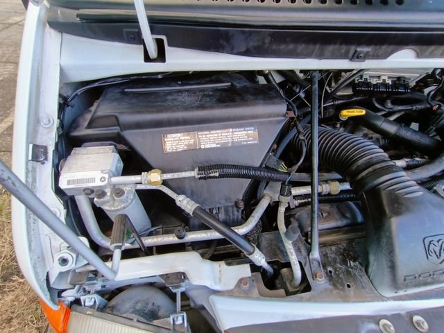 Used 2002 Dodge B3500 RWD image 71