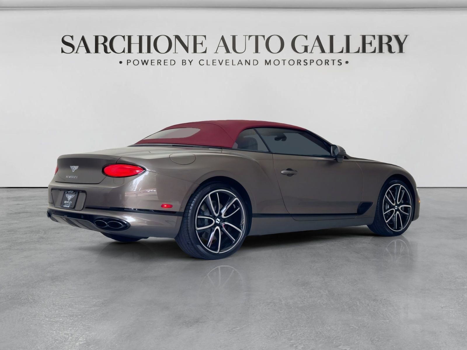 Used 2024 Bentley Continental GT AWD/4WD image 3