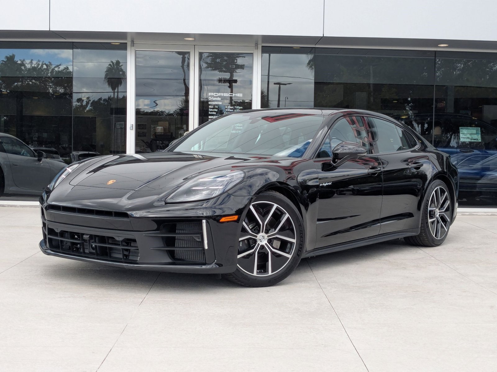 New 2026 Porsche Panamera 4 AWD/4WD image 1